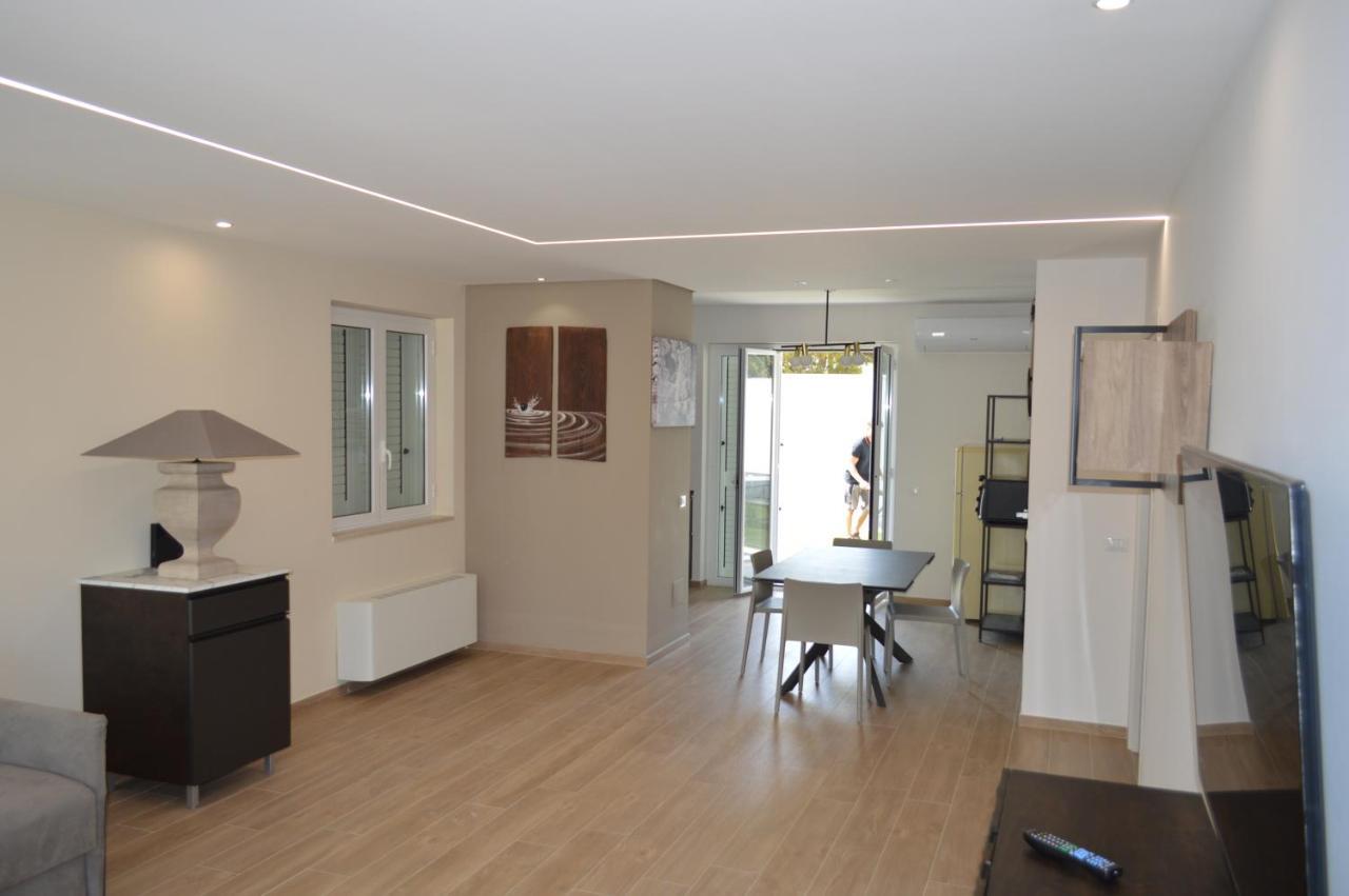 Baia Dei Gruccioni Apartment Trani